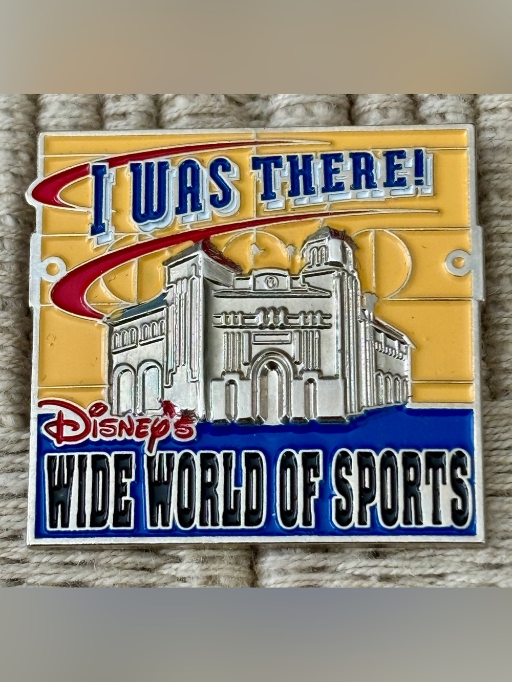 DISNEY Vintage 1997 Wide World of Sports Basketball Court Background Pin